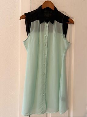 Kardashian Kollection Mint Green Sheer Button Front Blouse Size M
